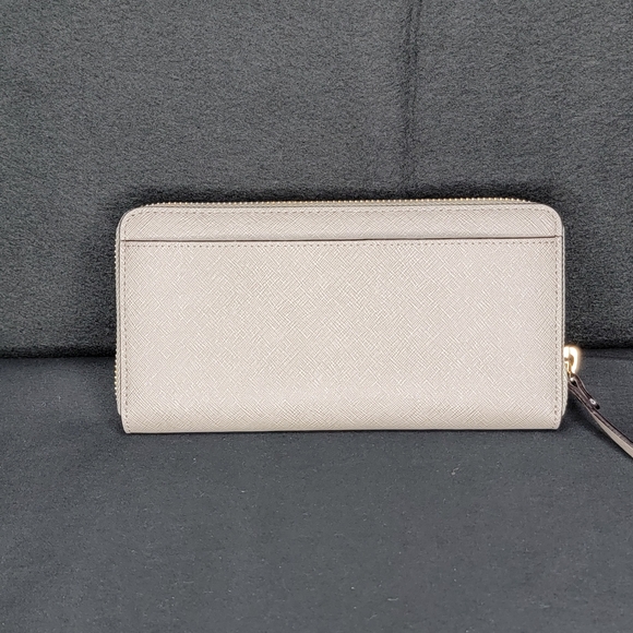 NEW WITH TAGS!!! Kate Spade Women's Grayish-Tan Wallet - Picture 4 of 11